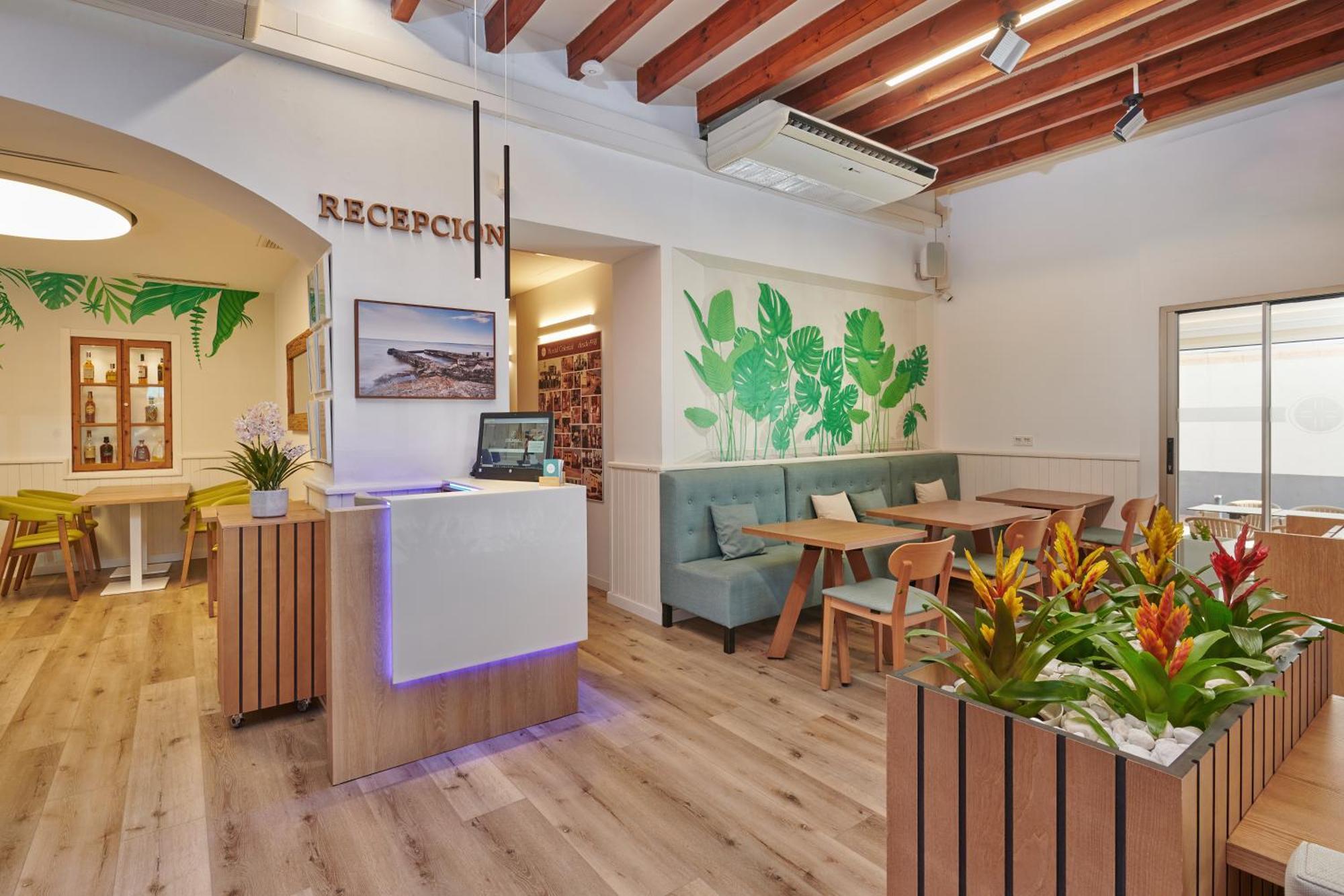 Hotel Colonial Colonia de Sant Jordi Buitenkant foto